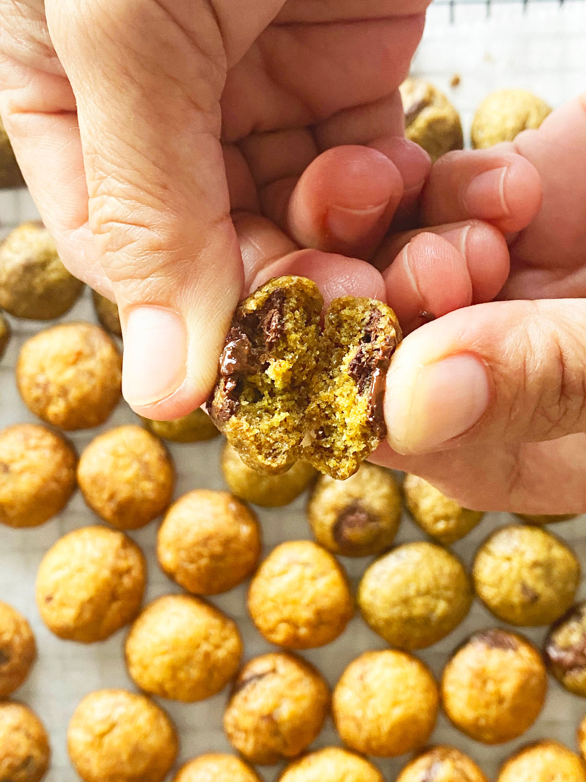 Matcha Chocolate Chip Cookies